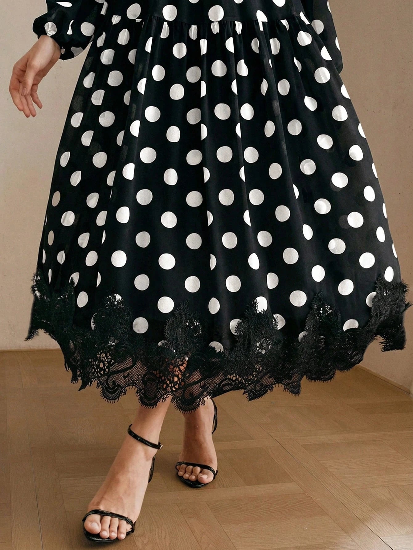 Women's Polka Dot Chiffon Lace Splice Tie Waist Elegant Dress