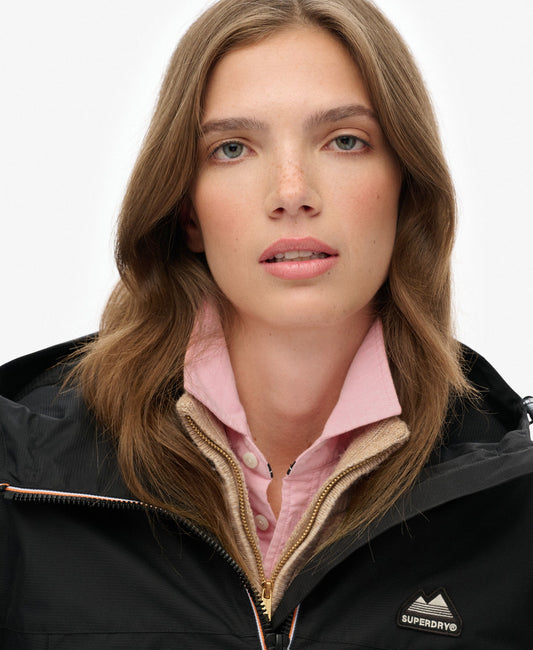 Essential Tri Windbreaker Jacket | Black
