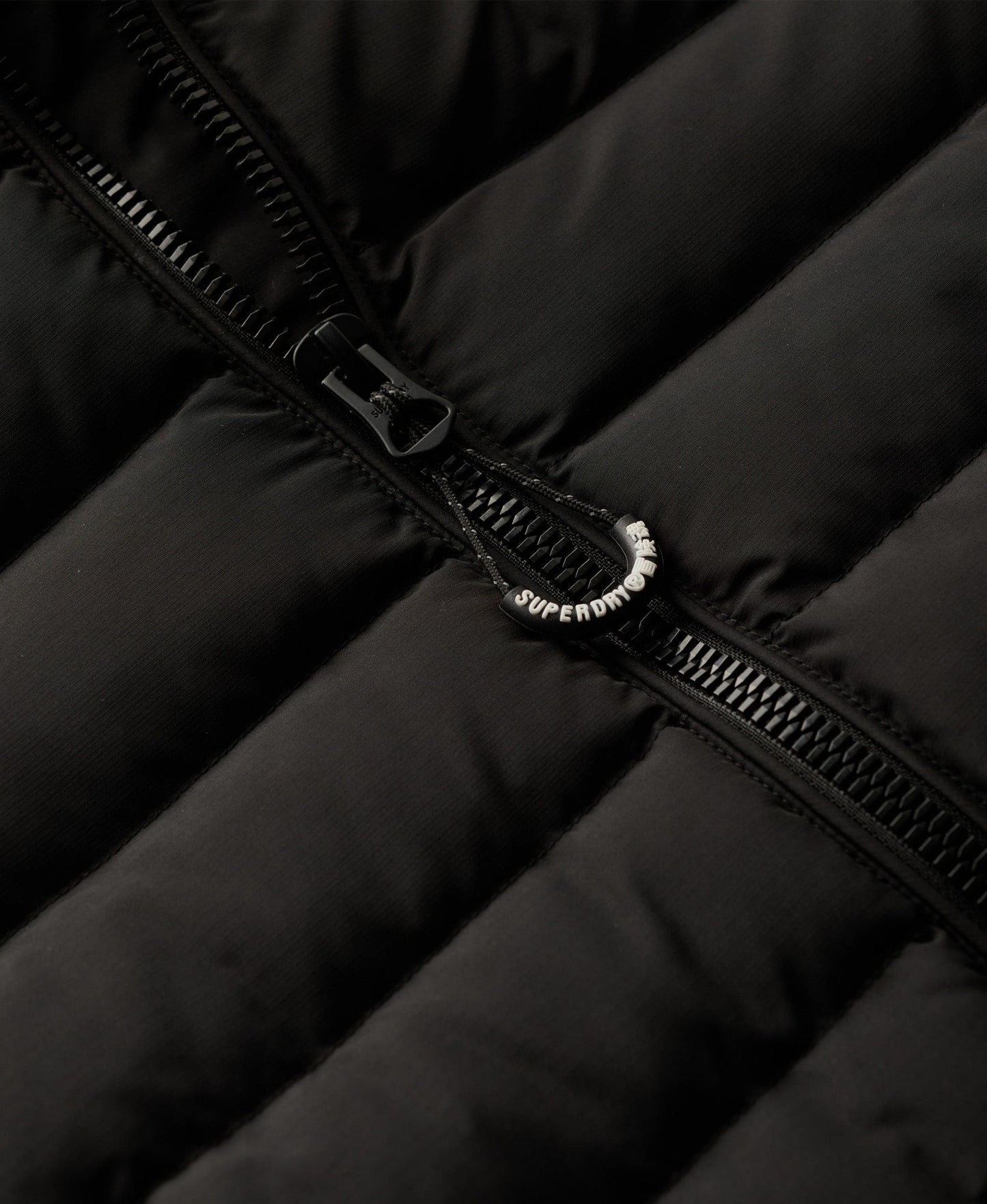 Fuji Print Padded Slim Fit Jacket | Black