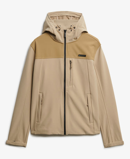 Hooded Softshell Tech Trekker | City Sand